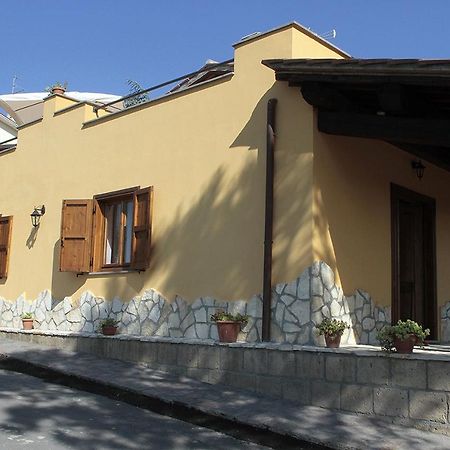 Agriturismo Vallesessanta Grotte di Castro Екстер'єр фото